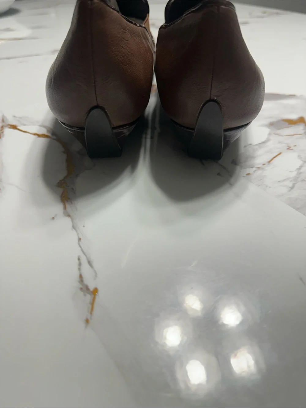 Prevata elegant brown